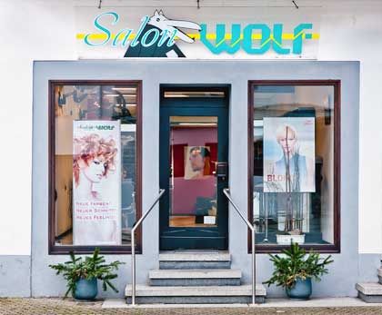 Außenansicht Salon Wolf